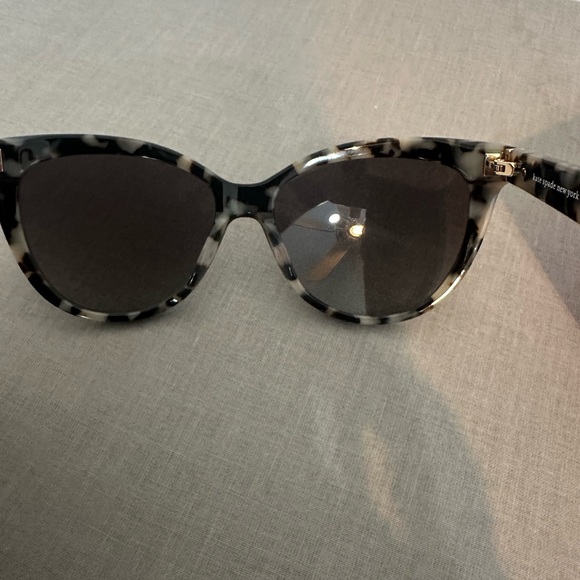 Kate Spade New York Daesha 56mm Polarized Cat Eye Sunglasses - Picture 6 of 10